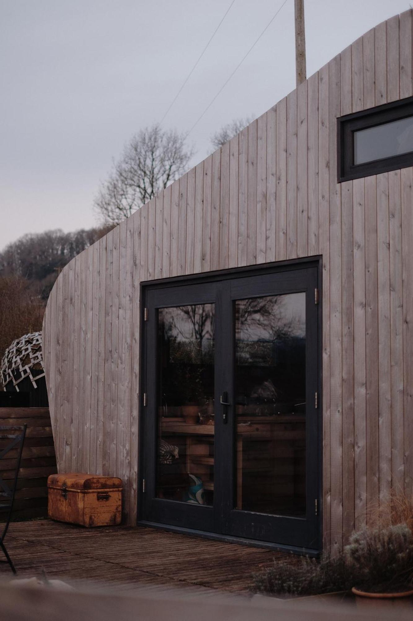 Two Unique Cabins Wrapped In Beautiful Welsh Scenery Presteigne Bagian luar foto