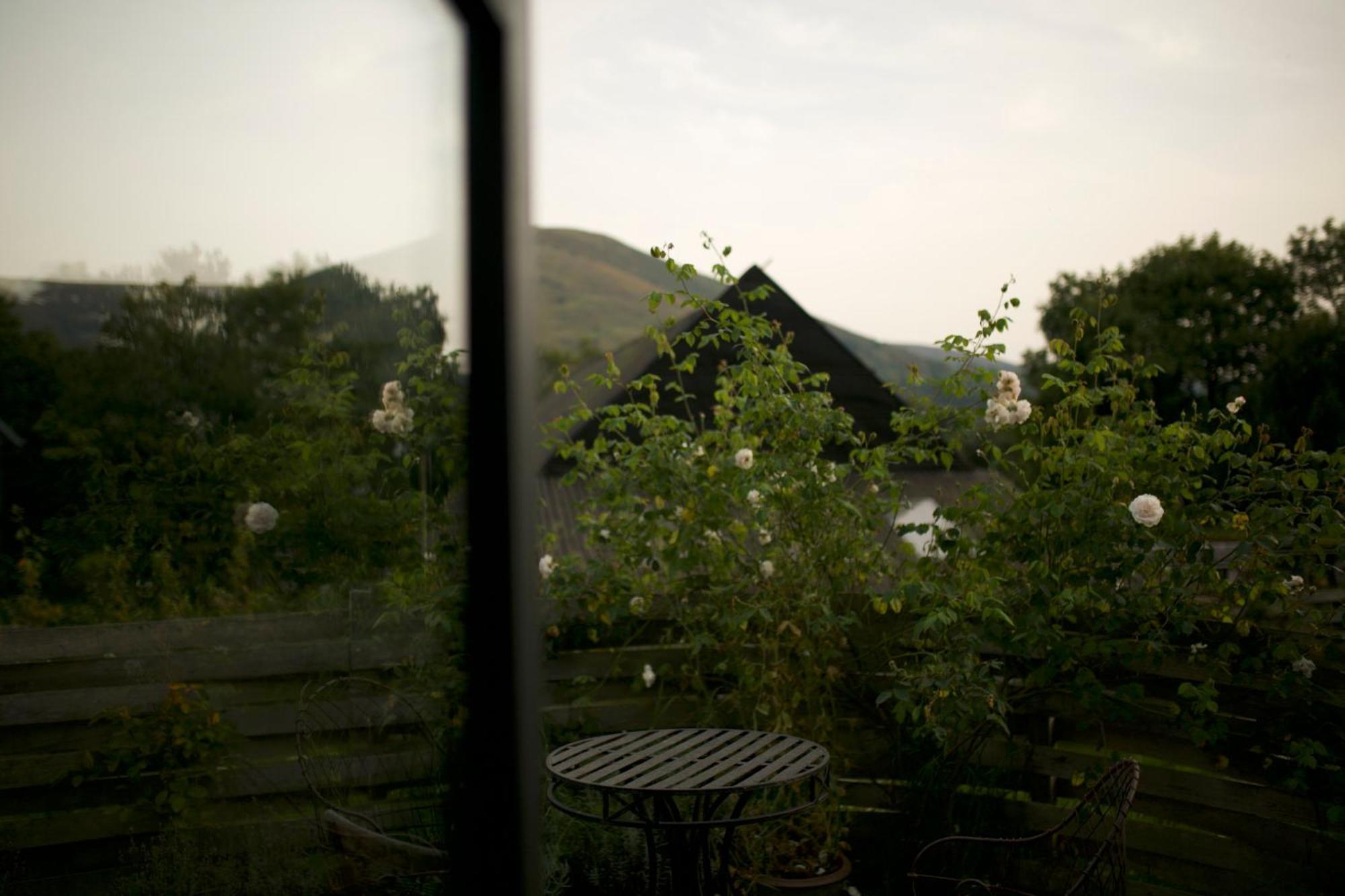 Two Unique Cabins Wrapped In Beautiful Welsh Scenery Presteigne Bagian luar foto