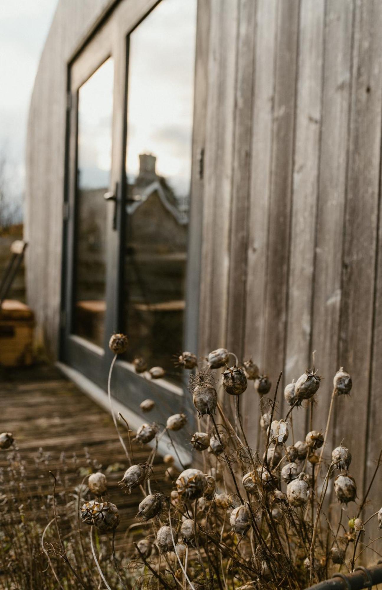 Two Unique Cabins Wrapped In Beautiful Welsh Scenery Presteigne Bagian luar foto